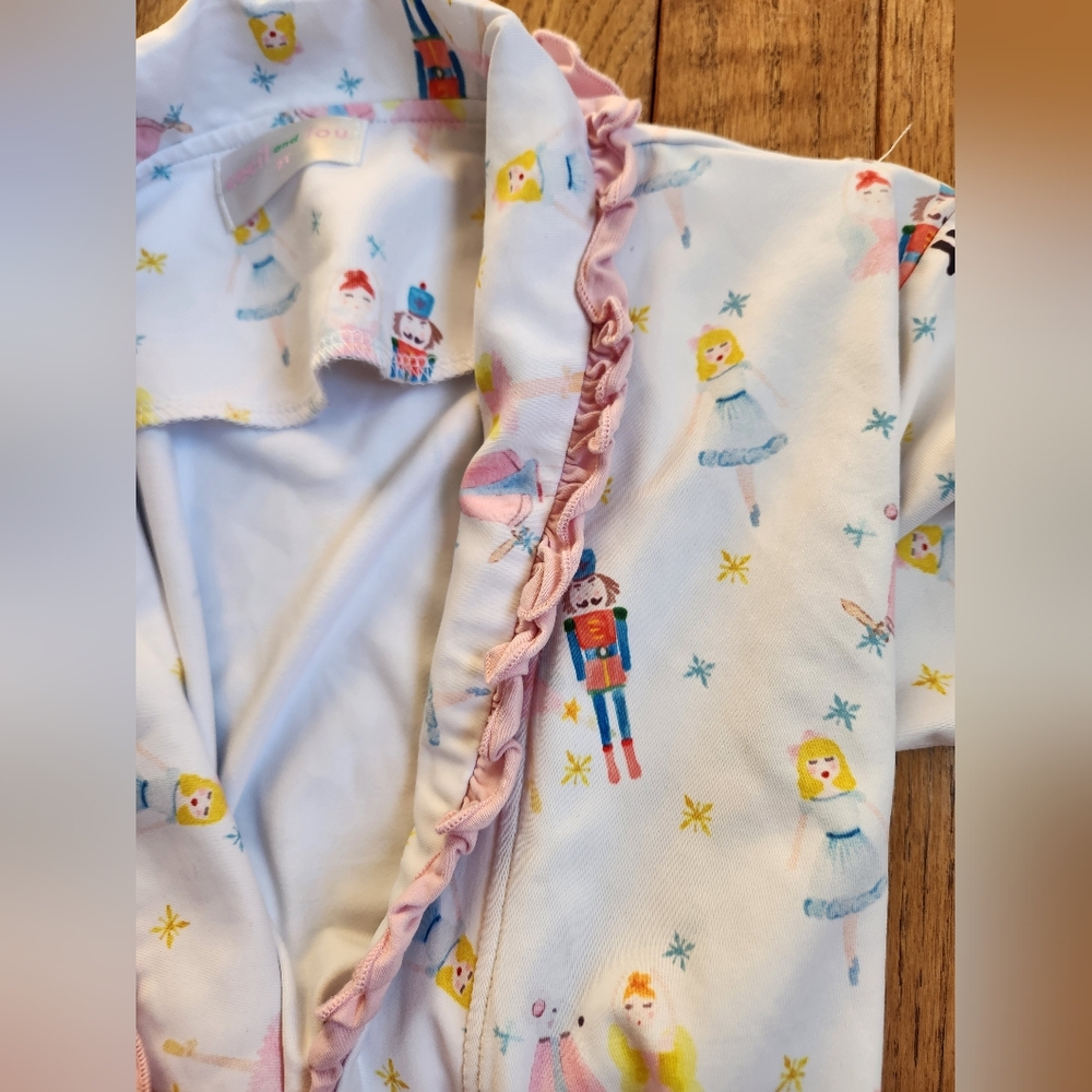 The Nutcracker Girl Robe - Picture 2 of 3